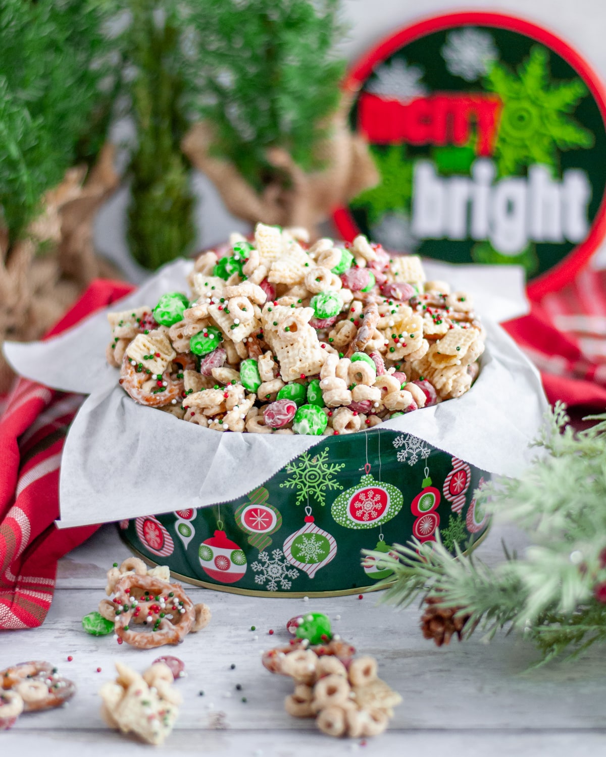 homemade reindeer chow recipe